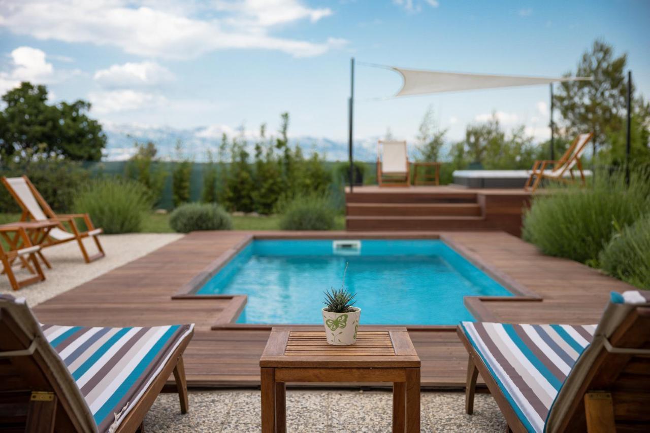 Villa Ena With Pool & Jacuzzi Donji Kasic Экстерьер фото